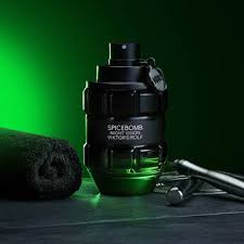 Viktor & Rolf Spicebomb Night Vision
