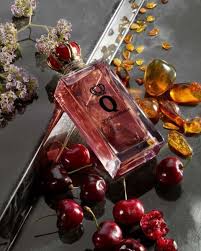 Dolce & Gabbana Queen - Image 2